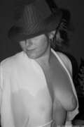 Photos des seins de Titia, titia8