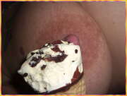Photos des seins de Jlcat, une bonne glace 